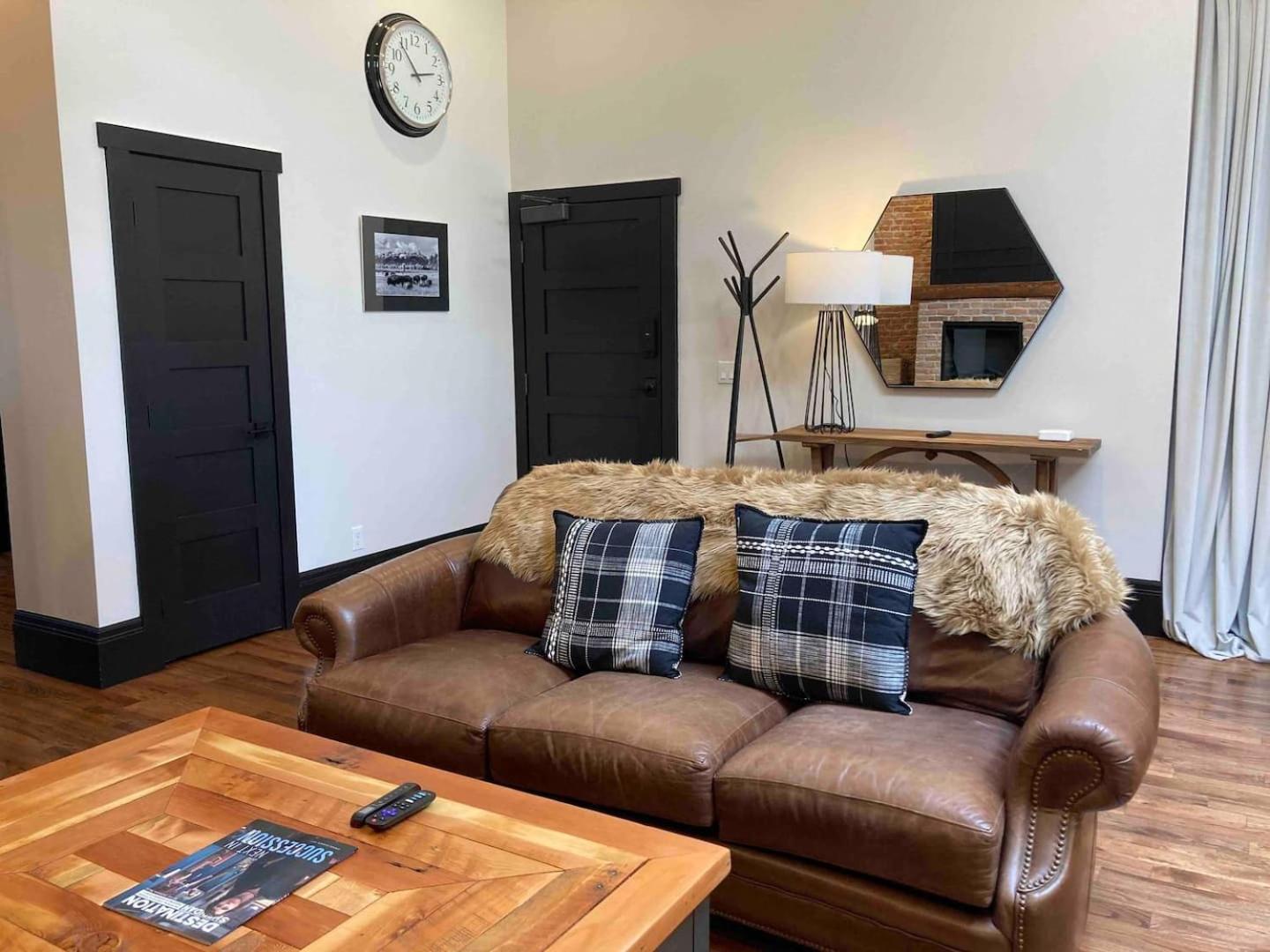 The Loft On Main In Sheridan, Wy ภายนอก รูปภาพ